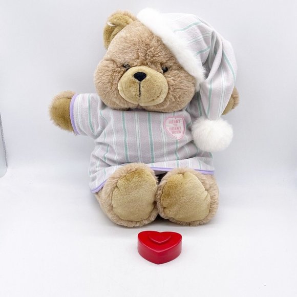 CHOSUN Other - CHOSUN  Heart to Heart Stuffed Bear PJ”s Cap Working Heart Wal-Mary Vintage 18”